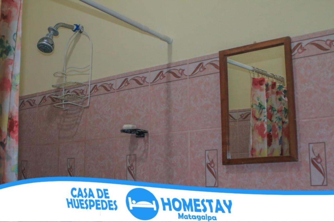 Homestay マタガルパ エクステリア 写真