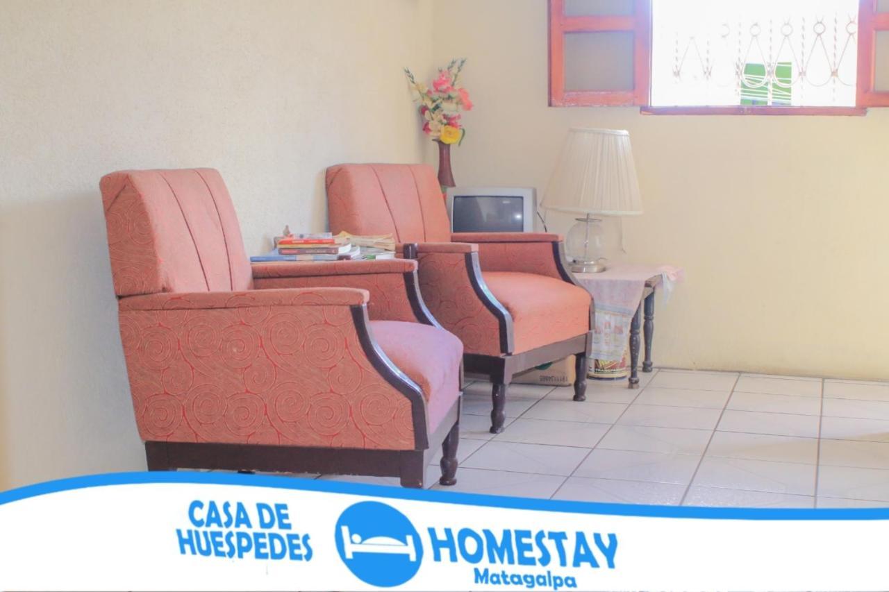 Homestay マタガルパ エクステリア 写真